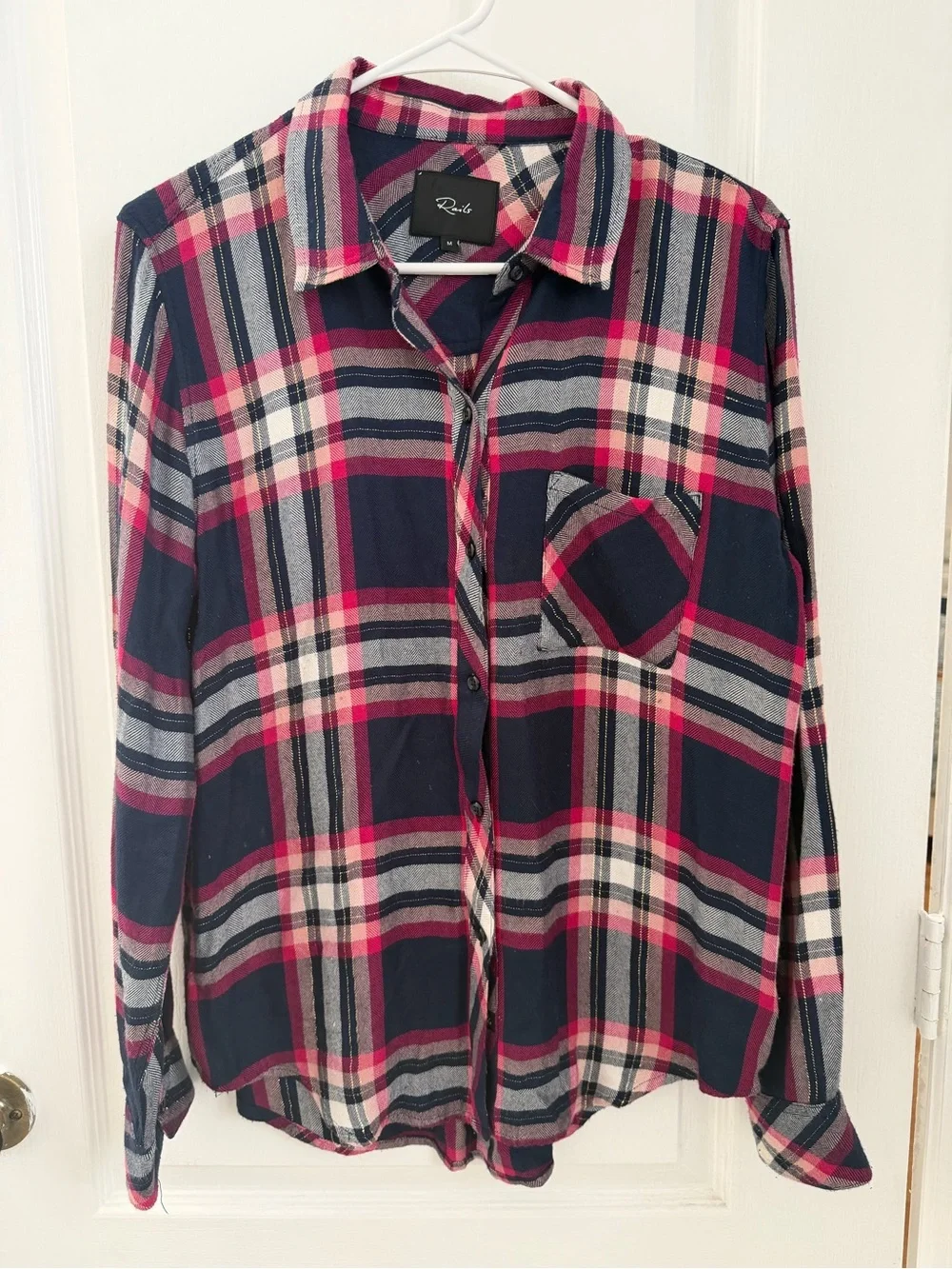 Rails Hunter Flannel Pink Fuchsia Button Down Shirt Size M
